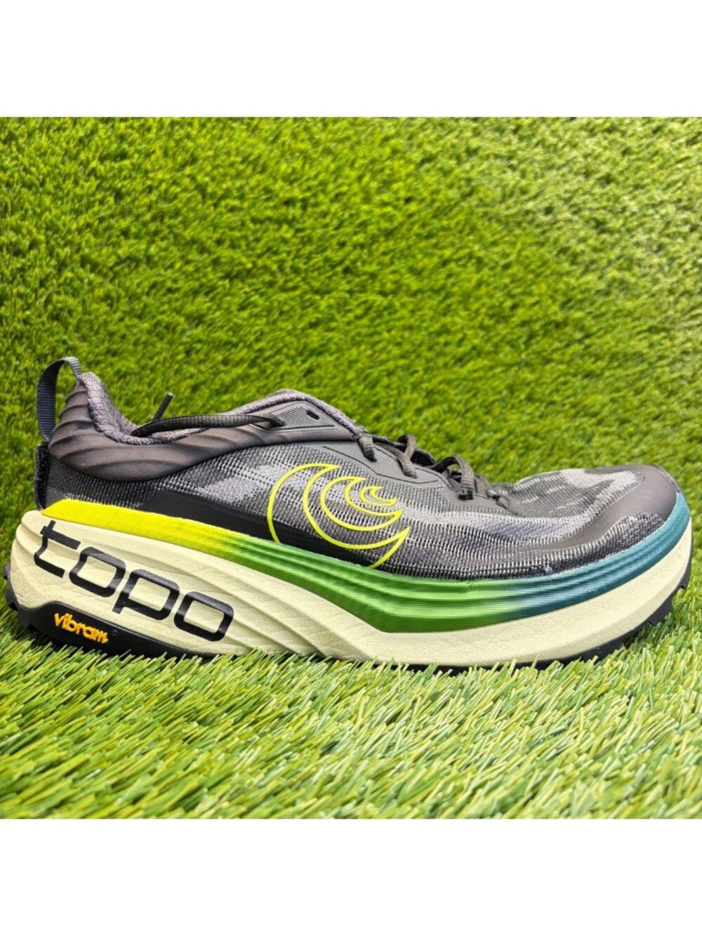 Topo Vista Mens Size 10 Black Green Athletic Running Walking Shoes Sneakers